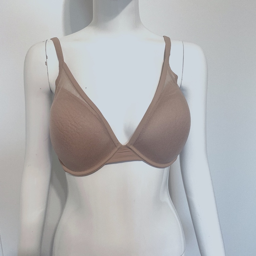 ThirdLove 24/7 Classic Uplift Plunge Bra - Taupe, size 34 D 1/2